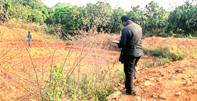 తిరుపతి జిల్లాలో చేర్చే వరకు పోరాటం ఆగదు 
1