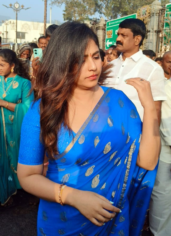 Tollywood celebrities offer prayers to Lord Venkateswara at Tirumala (Photos)11