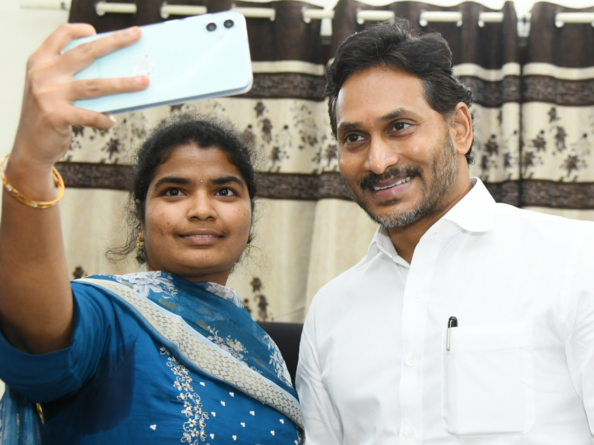 YS Jagan Mohan Reddy Best Photos in 20258