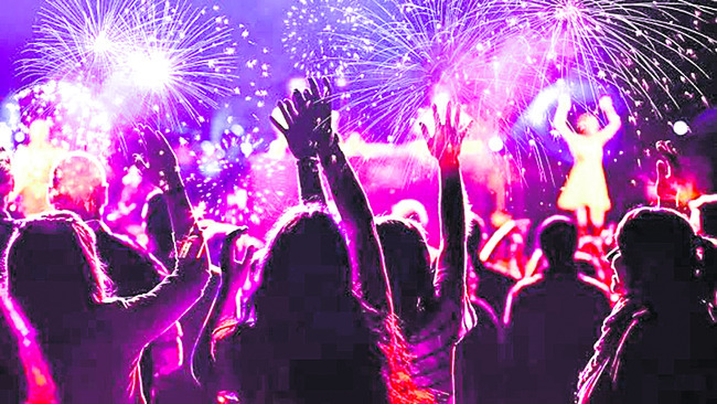 నూతన వేడుకలకు అంతా సిద్ధం
1