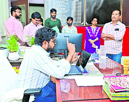 బందరులో ప్రపంచ ఆరోగ్య సంస్థ ప్రతినిధుల పర్యటన 1