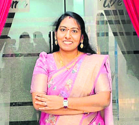 చిత్రహింసలు పెట్టి చంపేయాలి..!
1