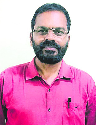 ప్రతిభ చూపితే స్కాలర్‌షిప్‌ మీదే1