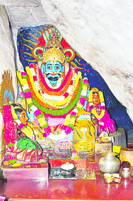 7 నుంచి ‘మల్లన్న’  మూలవిరాట్‌ దర్శనం నిలిపివేత 
3