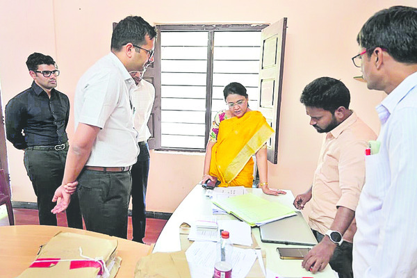 ‘సీసీఐ’ ఆధునీకరణకు నిధులివ్వండి 
1