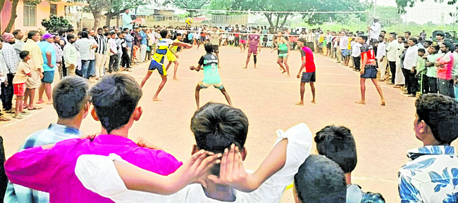 ముగిసిన రాష్ట్రస్థాయి వాలీబాల్‌ పోటీలు 1