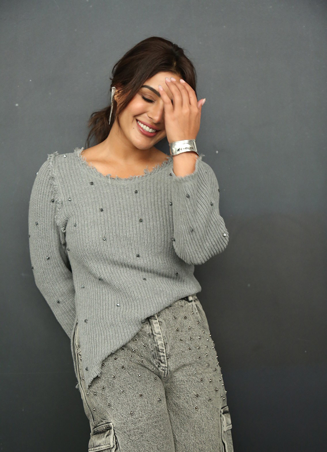 Akhanda 2 Actress Samyuktha Menon Latest Photos HD20