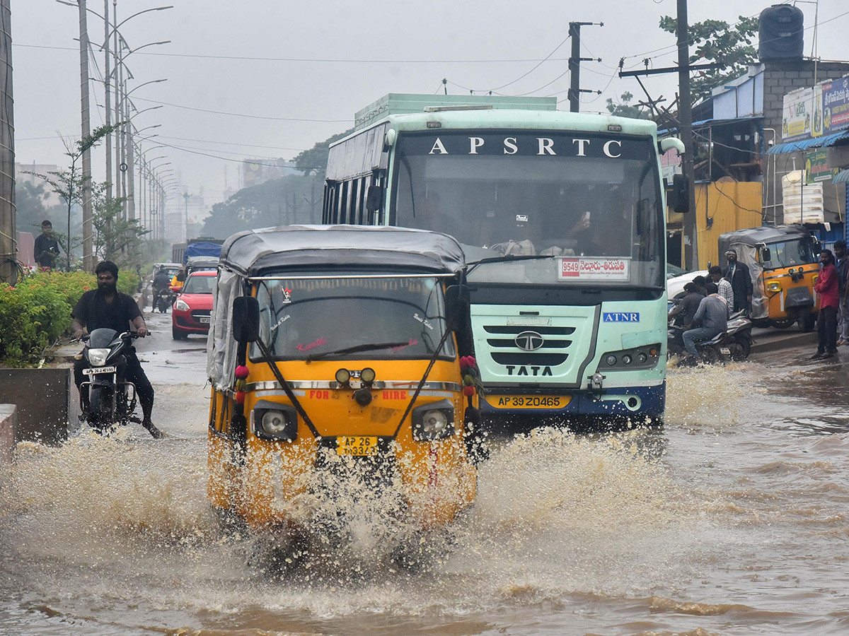 Cyclone Ditwah : Heavy Rains in Nellore Photos11