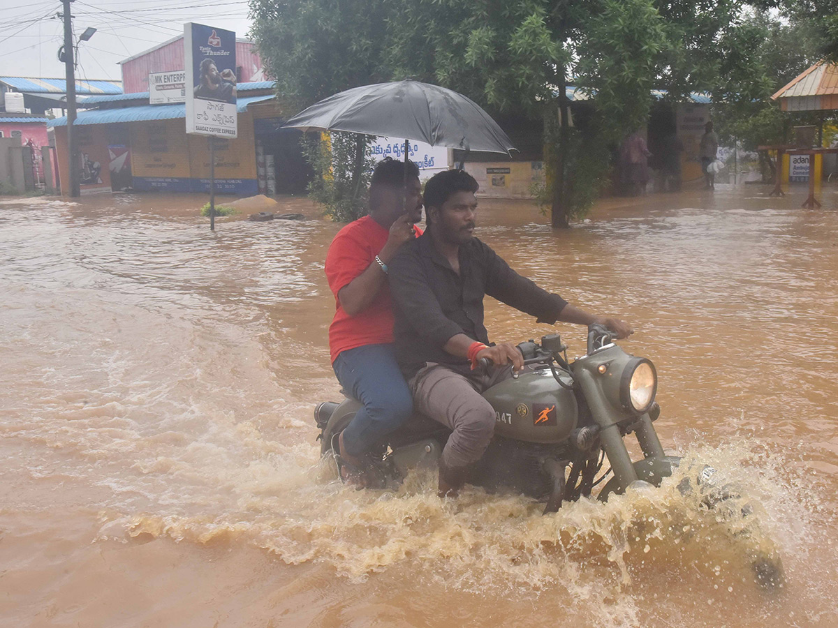 Cyclone Ditwah : Heavy Rains in Nellore Photos24