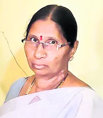 అక్కడందరూ బంధువులే..3