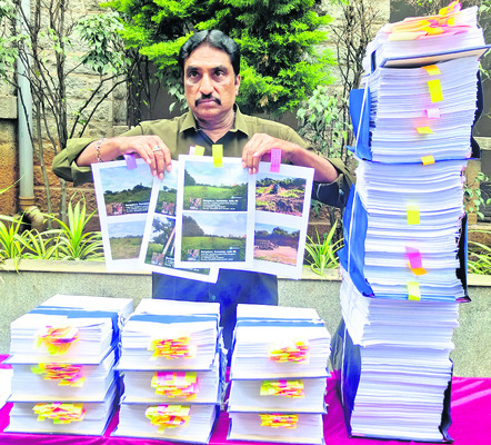 రూ.12 వేల కోట్ల  భూముల కబ్జా1