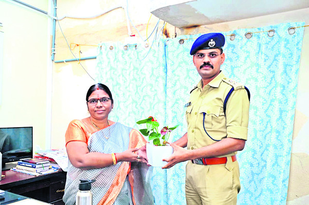 విధుల్లో నిర్లక్ష్యం వహిస్తే చర్యలు4