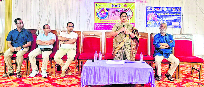 పట్టుగూళ్ల మార్కెట్‌లో ఈ–పేమెంట్స్‌ 1