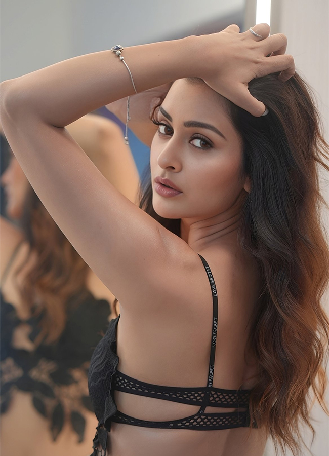 Actress Payal Rajput Birthday HD Special Photos 3