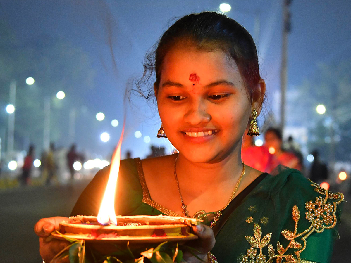 Kalasa Jyothi Utsav Grandly Performed At Vijayawada Indrakeeladri Hill10