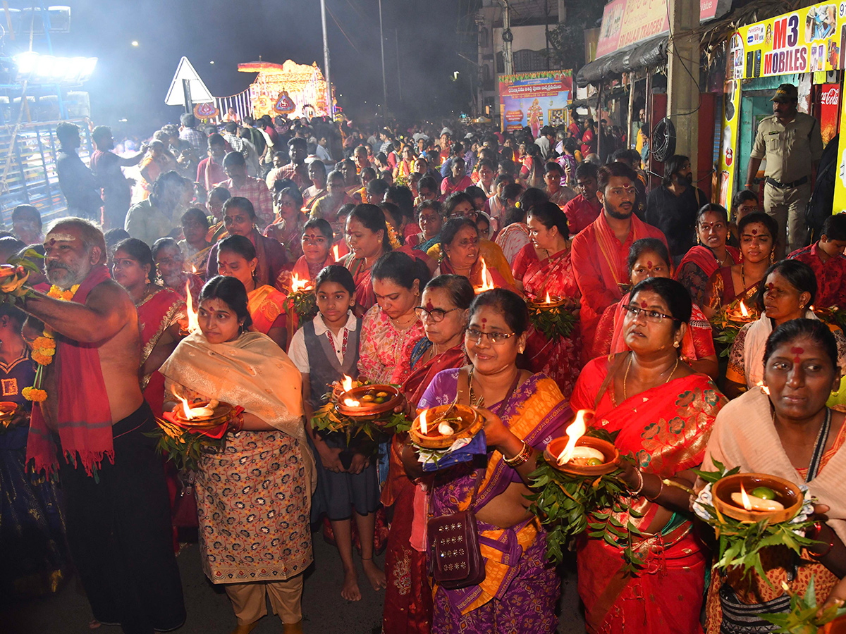 Kalasa Jyothi Utsav Grandly Performed At Vijayawada Indrakeeladri Hill13