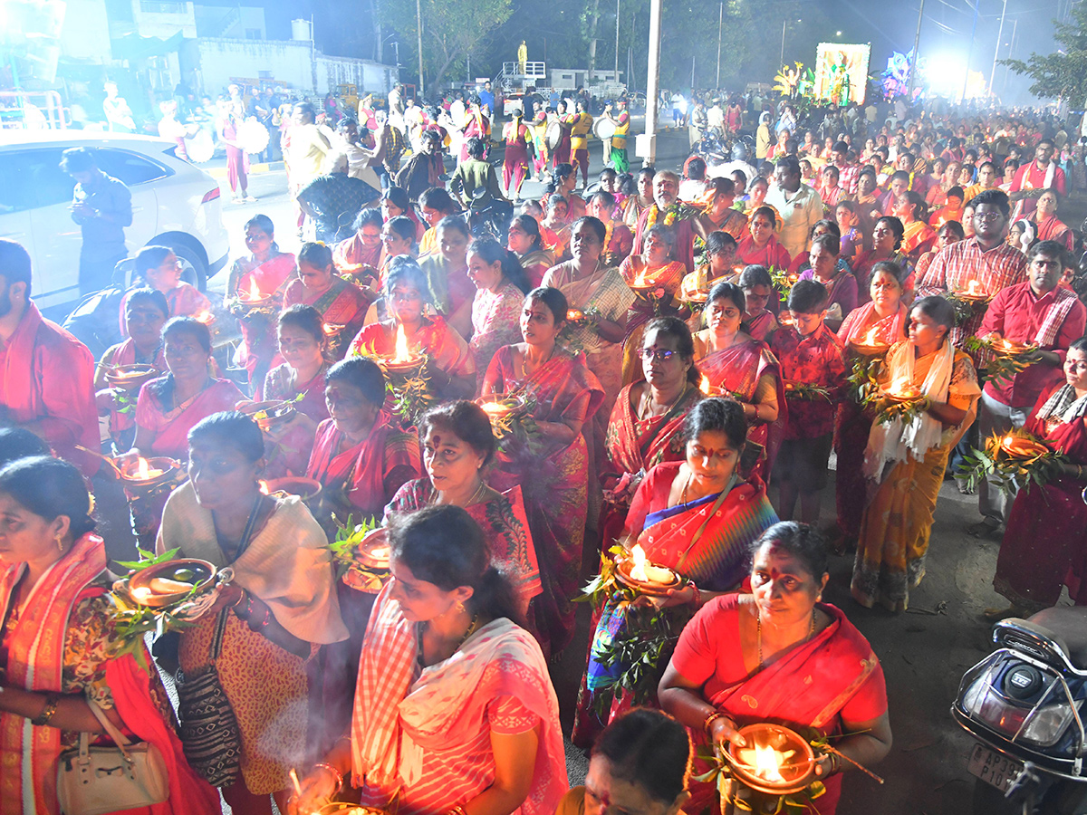 Kalasa Jyothi Utsav Grandly Performed At Vijayawada Indrakeeladri Hill24