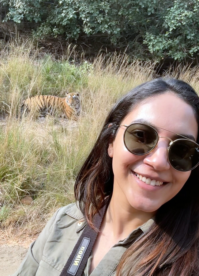 Telugu top actress ritu varma safari trip in Rajasthan (Photos)13