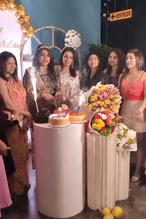 Telugu Actress Jyothi Birthday celebration Photos6