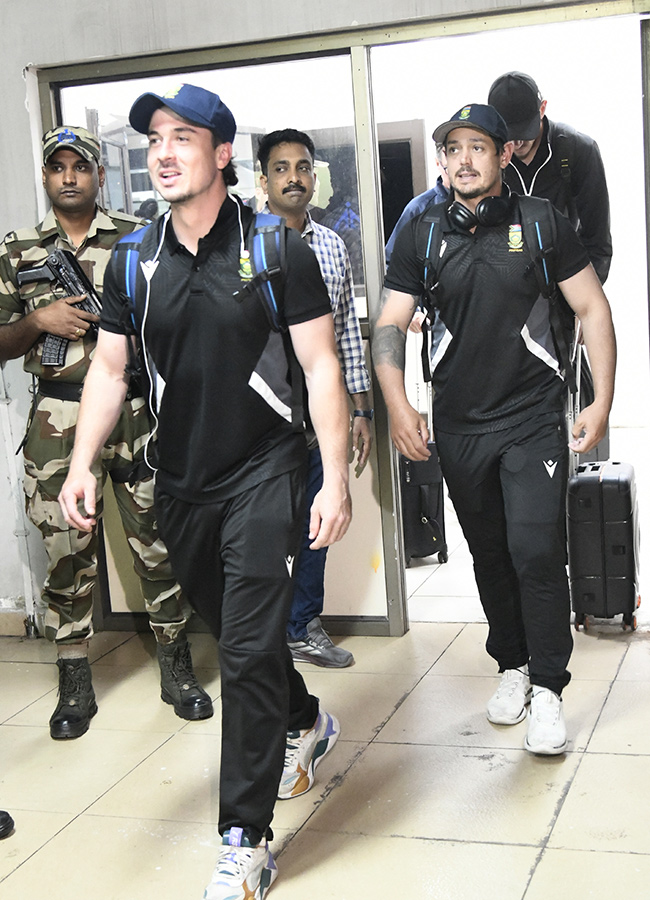 Visakhapatnam ahead of the 3rd ODI cricket match against South Africa21
