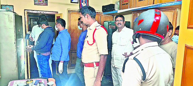 భారత దివ్యాంగుల  త్రోబాల్‌ జట్టుకు రామకృష్ణ 1