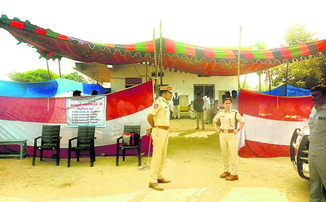 ఎన్నికల విధులు పకడ్బందీగా నిర్వహించాలి3