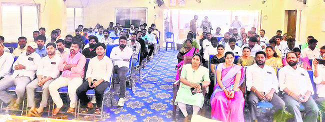 ఎన్నికల నిబంధనలు పాటించాలి1