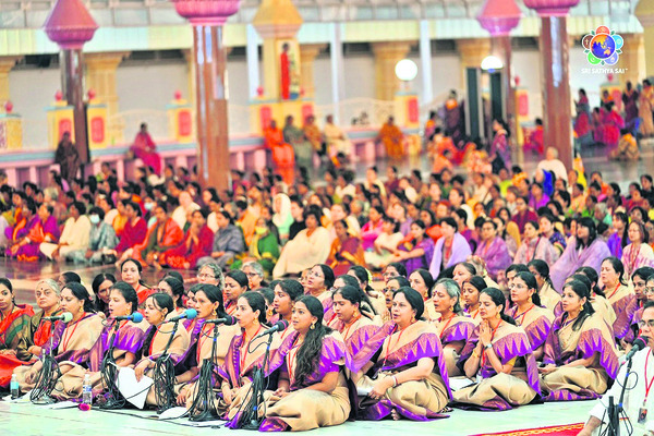 గంగదేవిపల్లిలో ఉమ్మడి జిల్లా ‘సీడీసీ’ బృందం అధ్యయనం1