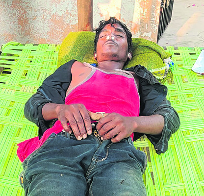 పురిటిబిడ్డ ప్రాణాలు  కాపాడిన ప్రభుత్వ వైద్యులు  2