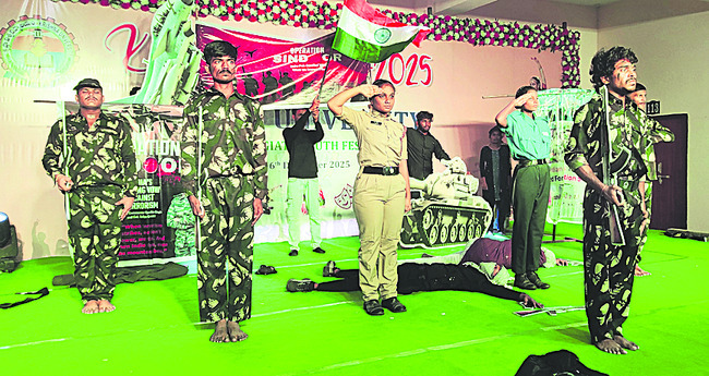 ఉత్సాహంగా యువజనోత్సవం1