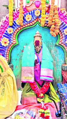 కనకమ్మకు నీరా‘జనం’1