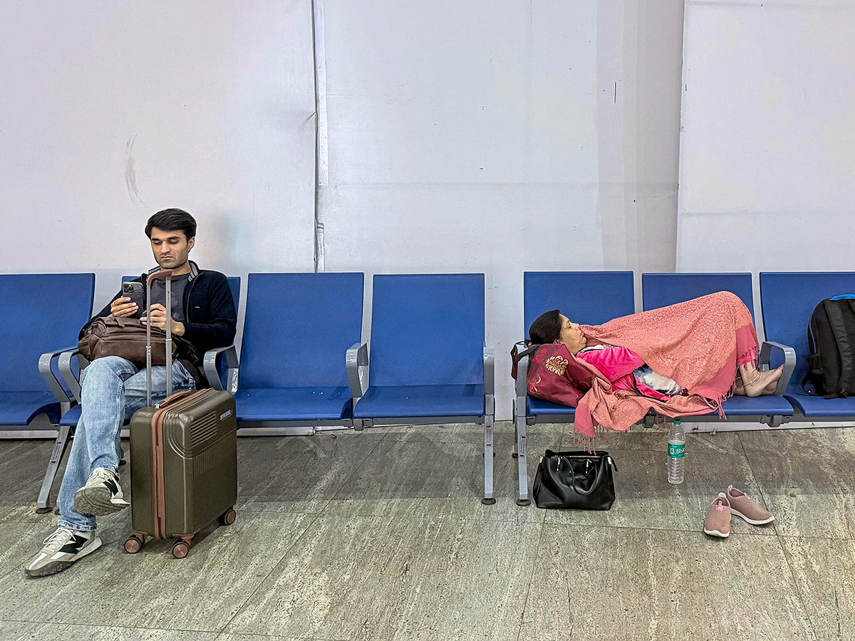 Passengers : Indigo Airlines Flights Were Cancelled HD Photos14