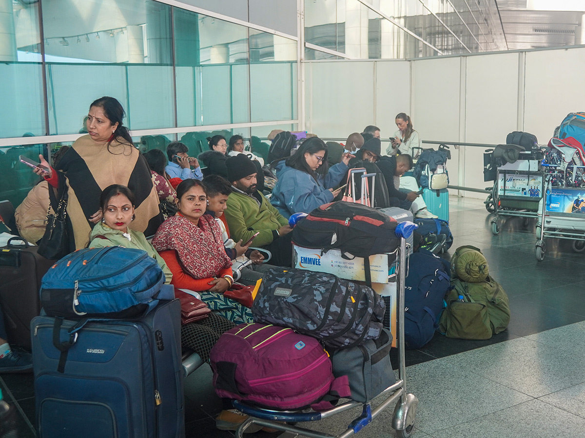Passengers : Indigo Airlines Flights Were Cancelled HD Photos23
