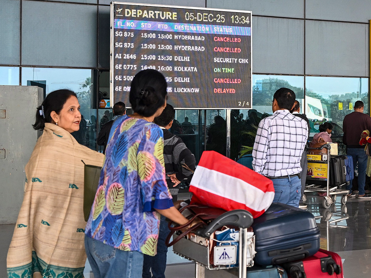 Passengers : Indigo Airlines Flights Were Cancelled HD Photos26