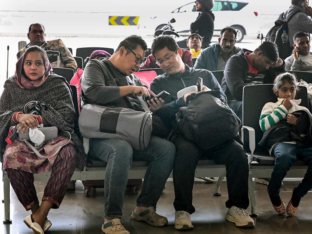 Passengers : Indigo Airlines Flights Were Cancelled HD Photos27