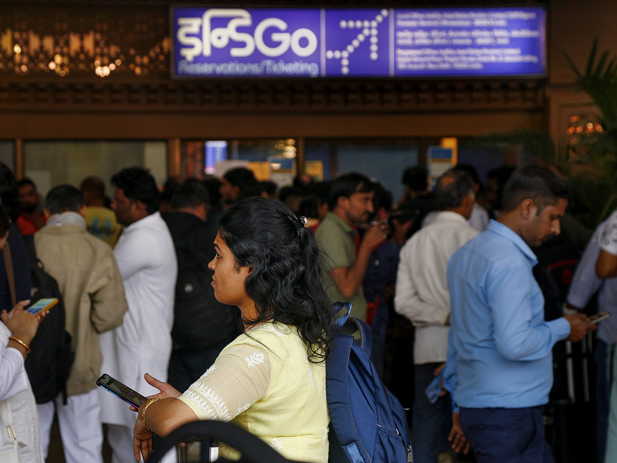 Passengers : Indigo Airlines Flights Were Cancelled HD Photos34