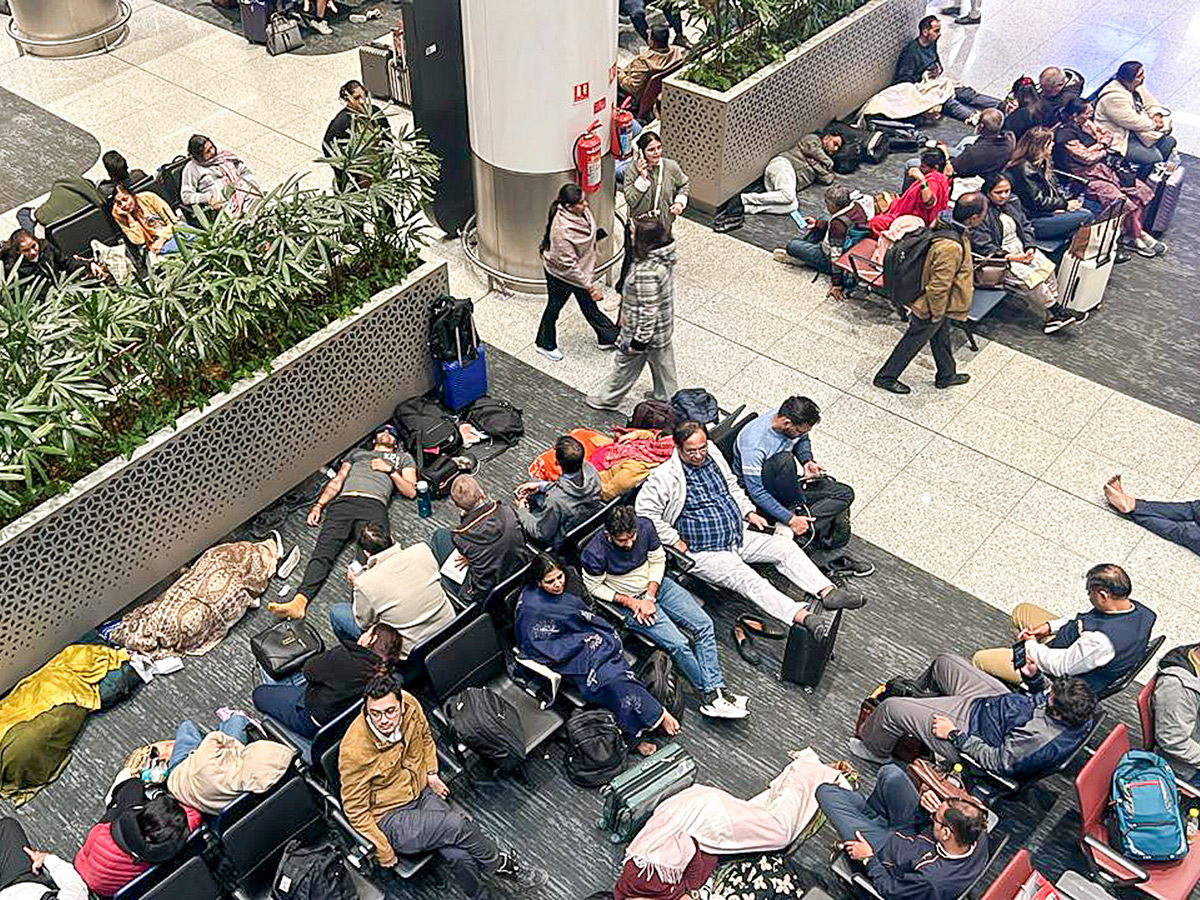 Passengers : Indigo Airlines Flights Were Cancelled HD Photos7