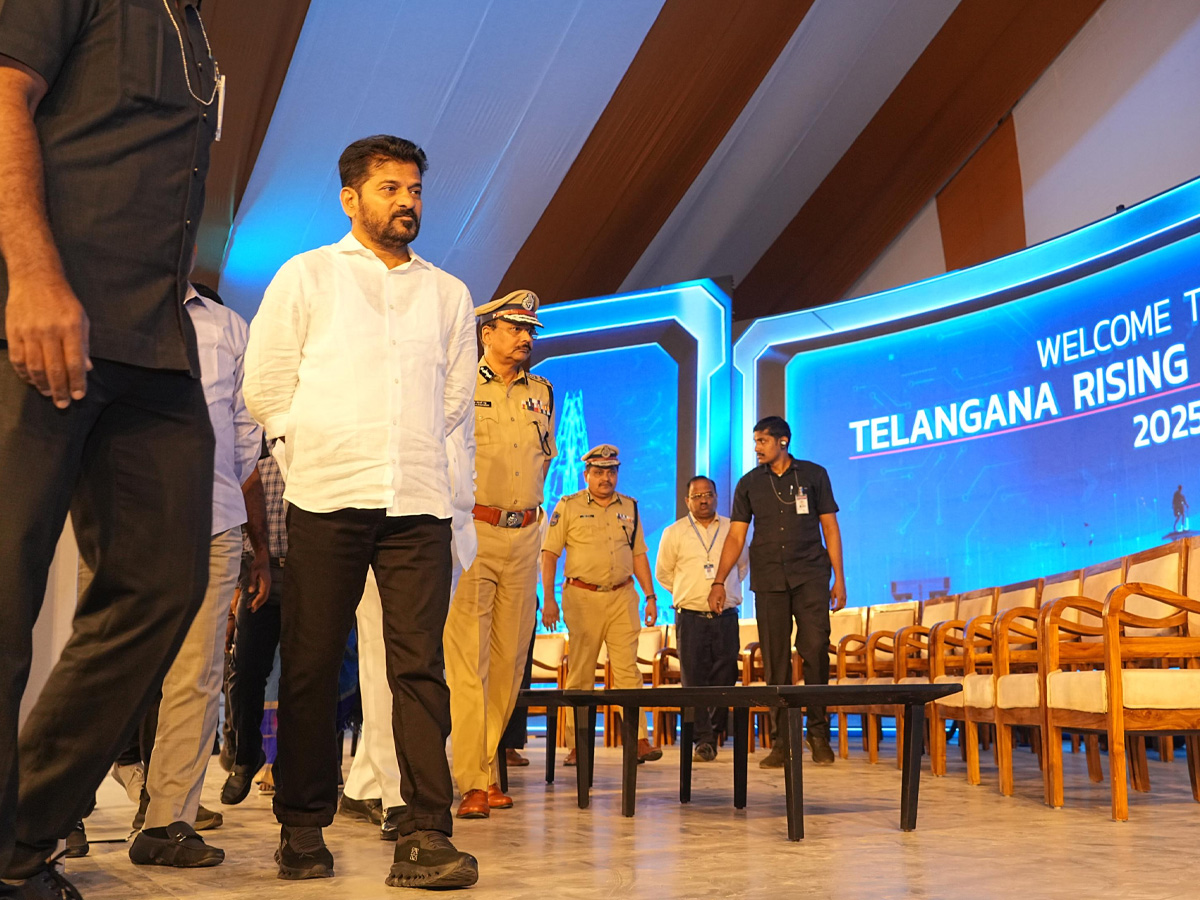CM Revanth Reddy inquires about arrangements for Telangana Rising Global Summit9