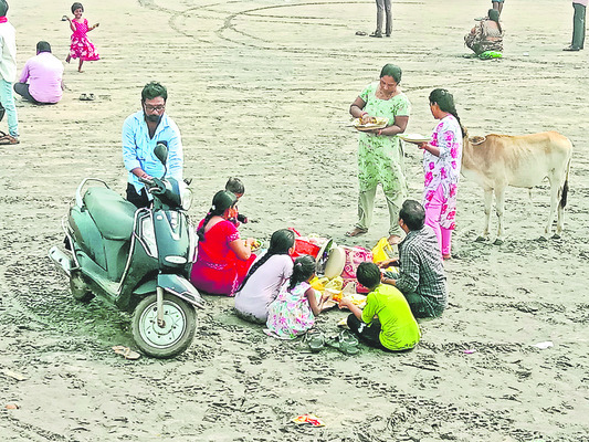 ఇక్కట్ల సాగరం..4