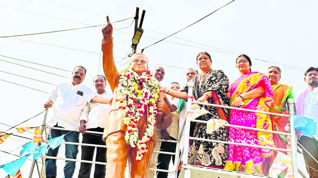 అంబేడ్కర్‌ ఆశయసాధనకు కృషి చేయాలి1