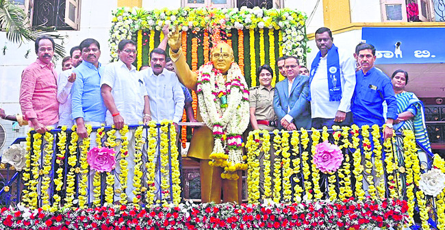 బడుగుల ఆశాజ్యోతి అంబేడ్కర్‌ 1