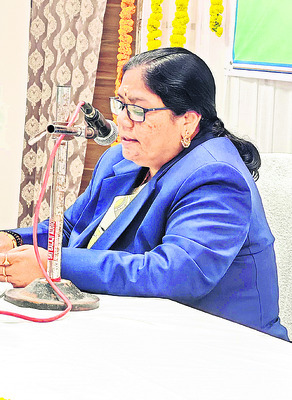 జిల్లాలో 98,924 పెండింగ్‌ కేసులు 1