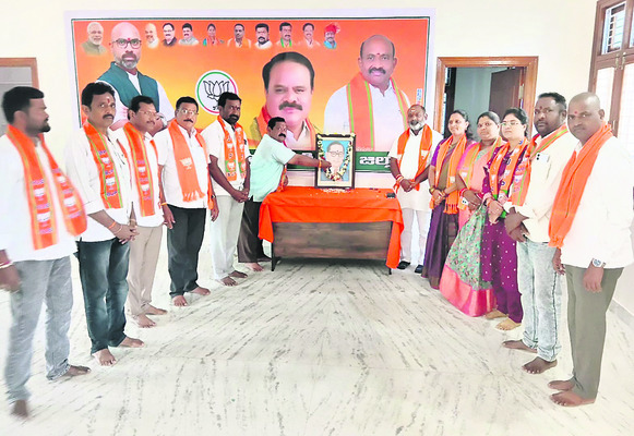 స్వేచ్ఛ, స్వాతంత్య్రాలు అంబేడ్కర్‌ చలవే2