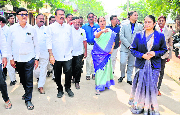 నియమావళి ఉల్లంఘిస్తే ఫిర్యాదు చేయండి
1