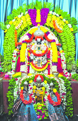 కోటసత్తెమ్మకు  ఘనంగా సారె 2