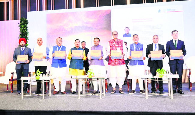 పెట్టుబడులకు ప్రాధాన్యం1