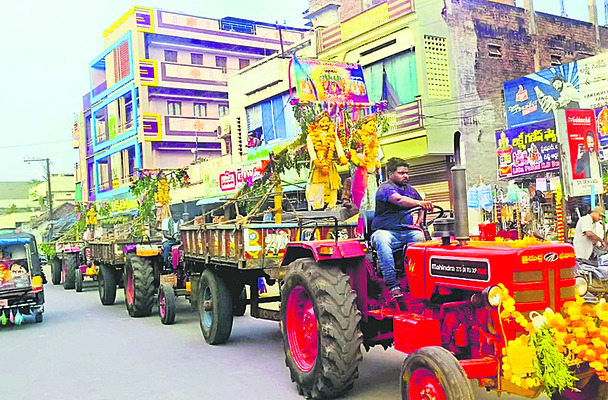 వైభవంగా పైడమ్మ జాతర 2