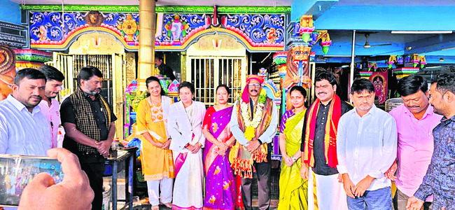 శ్రీ సౌమ్యనాథ  సేవా ట్రస్టుకు విరాళం 2