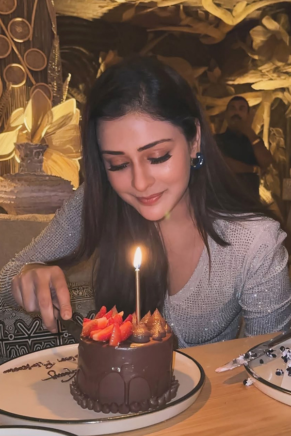 Actress Payal rajput birthday celebrations Photos2