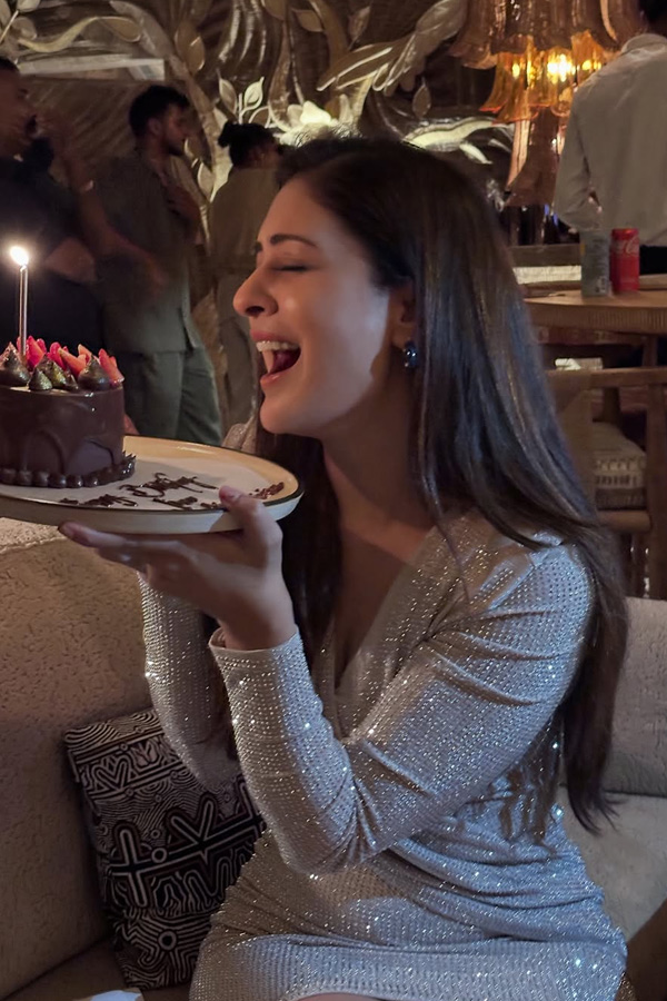 Actress Payal rajput birthday celebrations Photos13